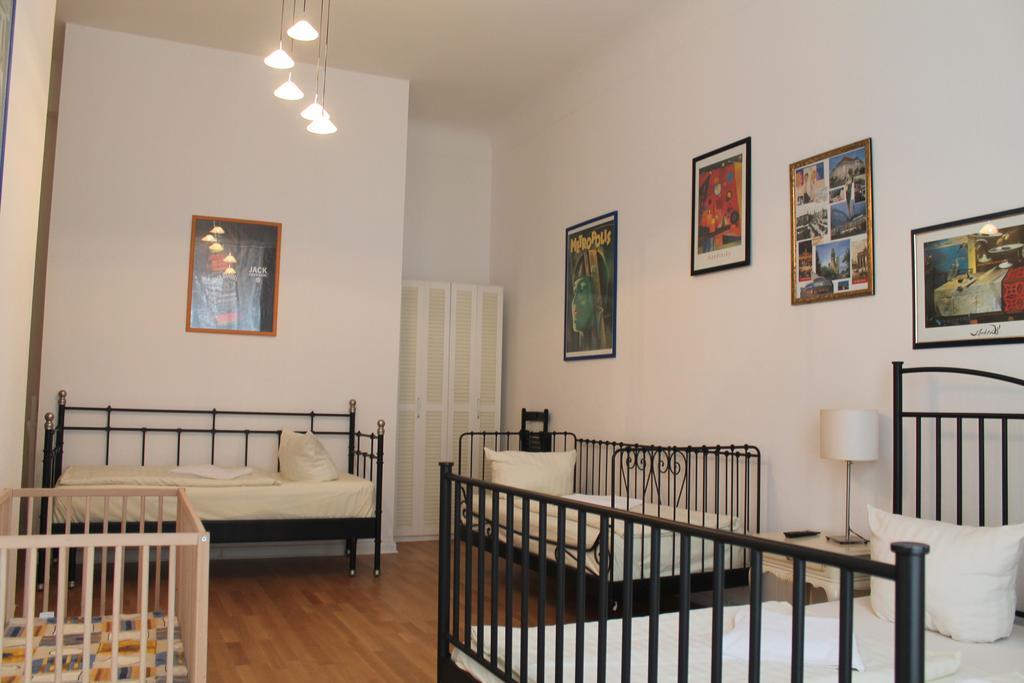 Hotel Pension Waizenegger Am Kurfuerstendamm Βερολίνο Εξωτερικό φωτογραφία