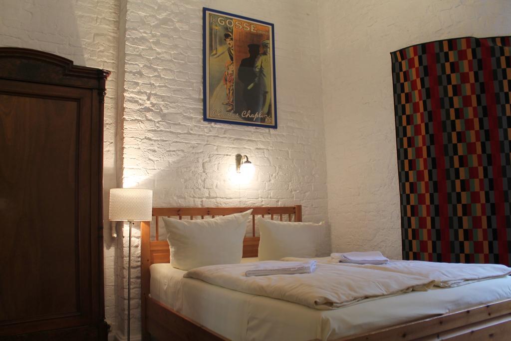 Hotel Pension Waizenegger Am Kurfuerstendamm Βερολίνο Εξωτερικό φωτογραφία